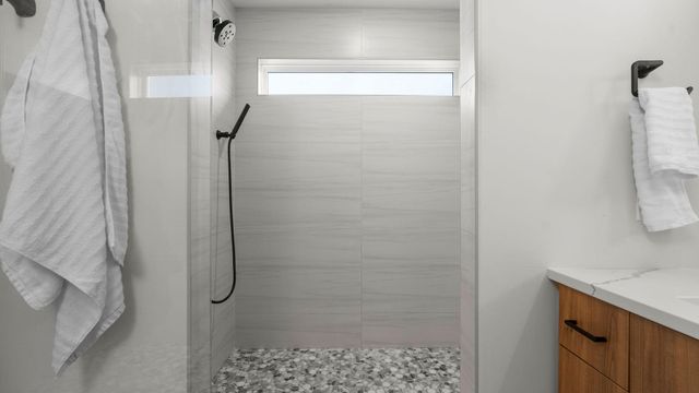 4409 ROYAL COUNTY RD, Columbia, MO 65201