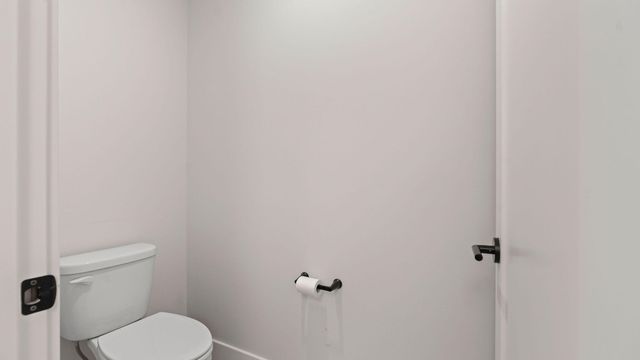 4409 ROYAL COUNTY RD, Columbia, MO 65201