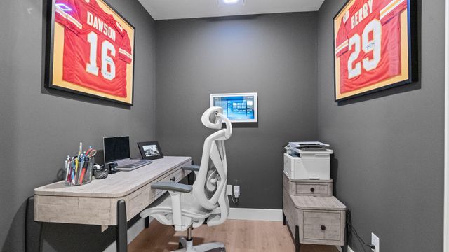 4409 ROYAL COUNTY RD, Columbia, MO 65201