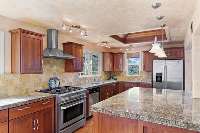 38025 Poppy Tree Lane, Carmel Valley, CA 93924