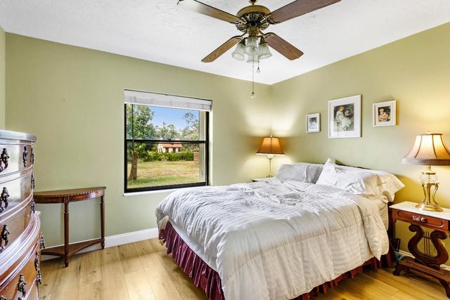 13650 6th Court N, Loxahatchee Groves, FL 33470