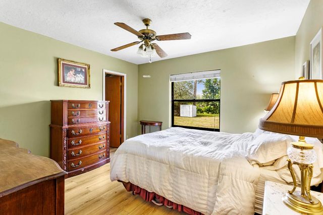 13650 6th Court N, Loxahatchee Groves, FL 33470