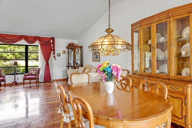 13650 6th Court N, Loxahatchee Groves, FL 33470