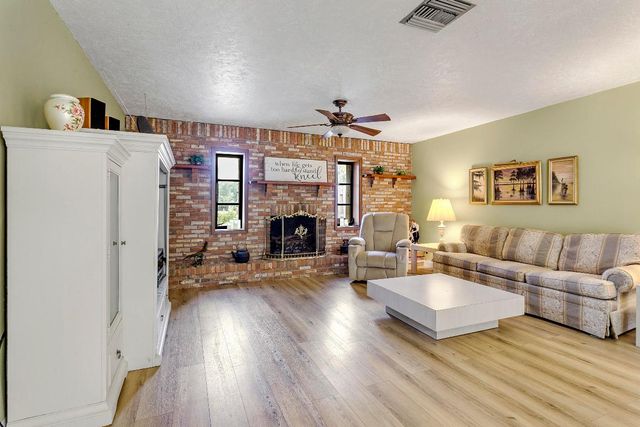 13650 6th Court N, Loxahatchee Groves, FL 33470