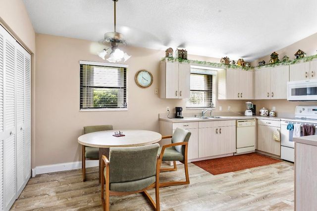 13650 6th Court N, Loxahatchee Groves, FL 33470