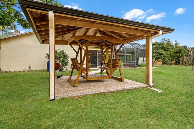 13650 6th Court N, Loxahatchee Groves, FL 33470