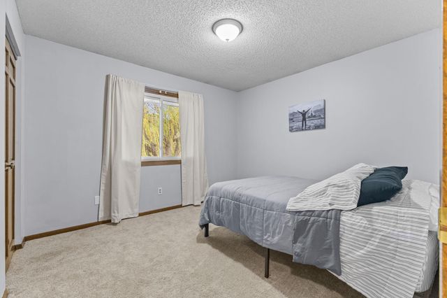 2755 Olive Lane N, Plymouth, MN 55447