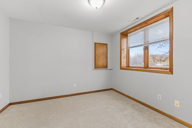 2755 Olive Lane N, Plymouth, MN 55447