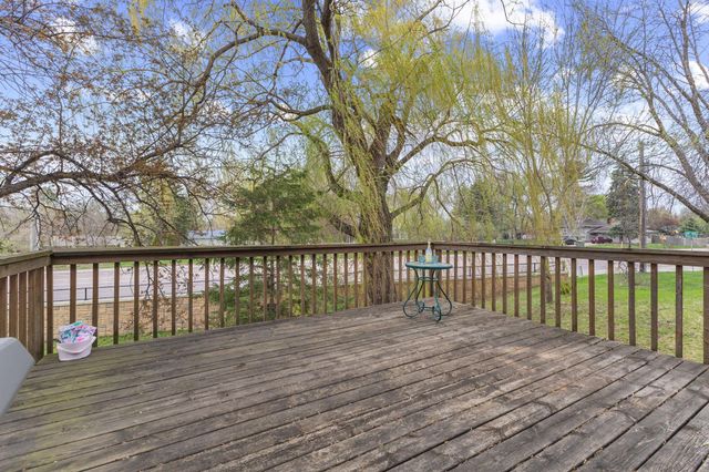 2755 Olive Lane N, Plymouth, MN 55447