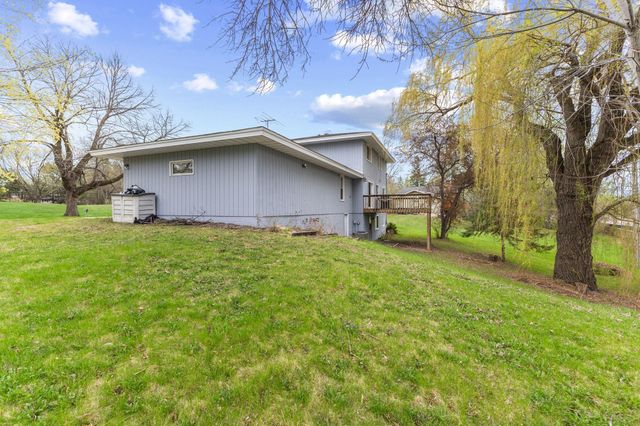 2755 Olive Lane N, Plymouth, MN 55447