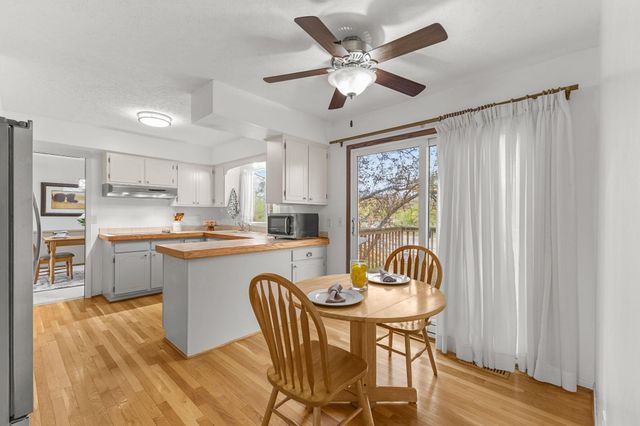 2755 Olive Lane N, Plymouth, MN 55447