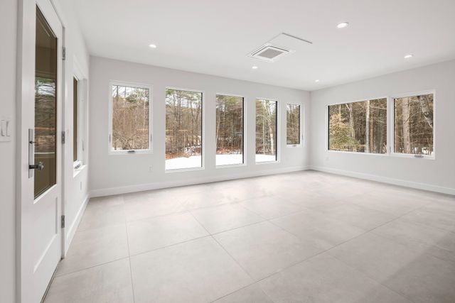 33 Etna Road, Hanover, NH 03755