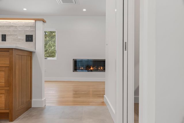 33 Etna Road, Hanover, NH 03755