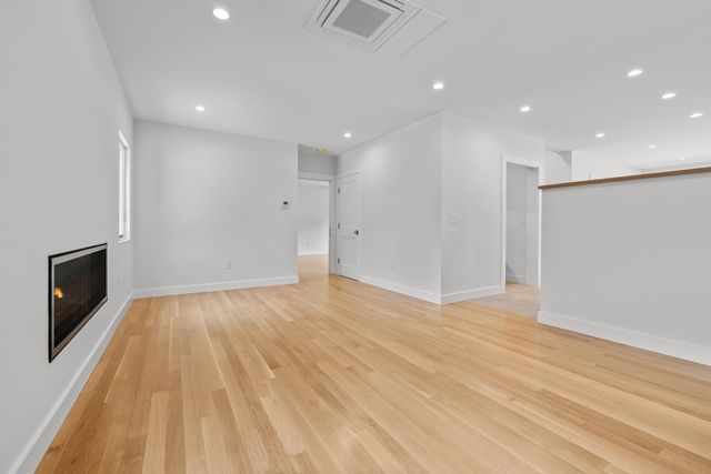 33 Etna Road, Hanover, NH 03755