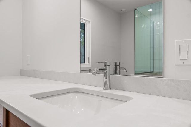 33 Etna Road, Hanover, NH 03755