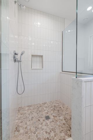 33 Etna Road, Hanover, NH 03755