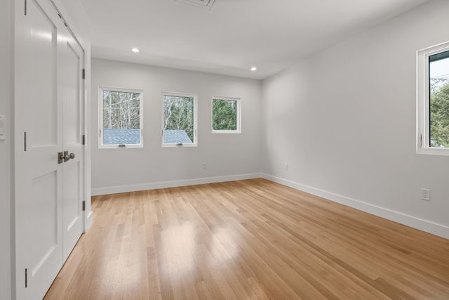 33 Etna Road, Hanover, NH 03755