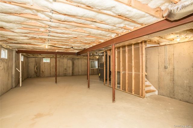 837 Cleveland, West Hempstead, NY 11552