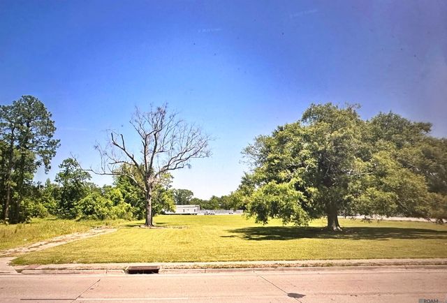 13130 Hwy 44, Gonzales, LA 70737