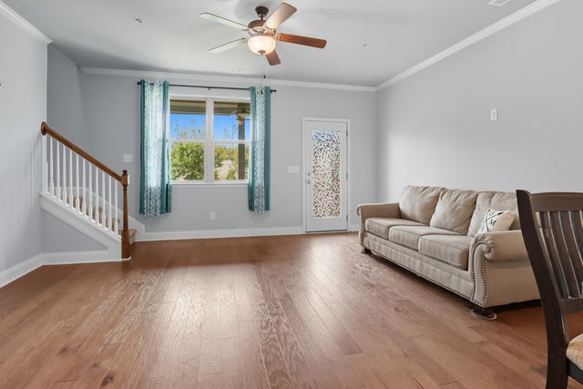 2572 Wellesley Square Dr, Thompsons Station, TN 37179