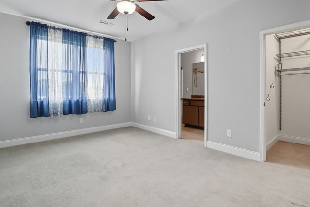 2572 Wellesley Square Dr, Thompsons Station, TN 37179