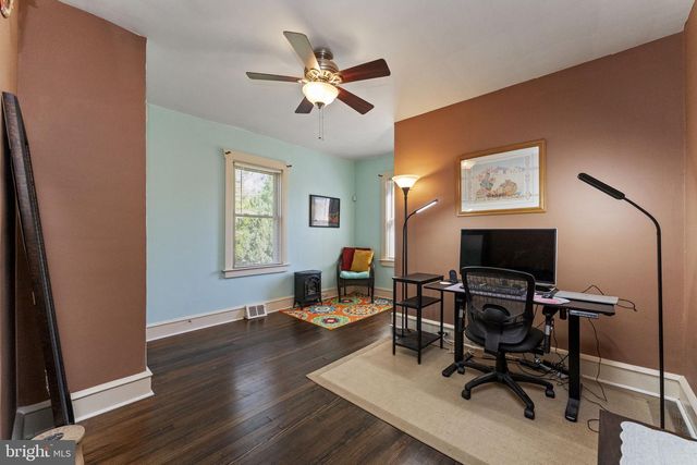 209 W PROSPECT AVE, North Wales, PA 19454