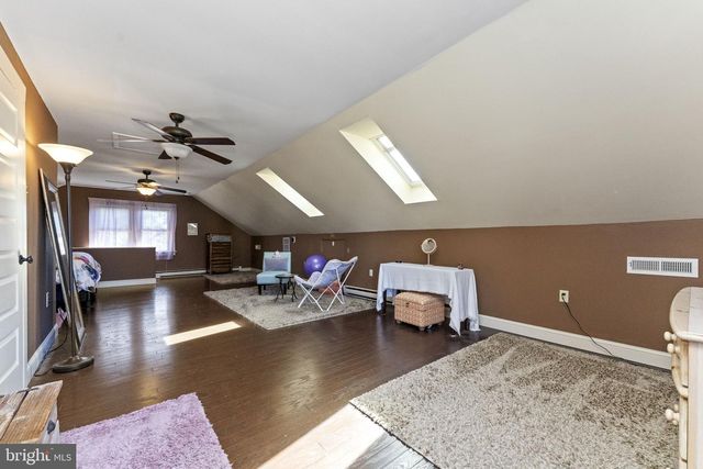 209 W PROSPECT AVE, North Wales, PA 19454