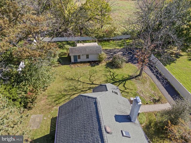 209 W PROSPECT AVE, North Wales, PA 19454