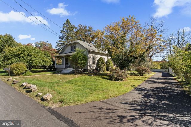 209 W PROSPECT AVE, North Wales, PA 19454