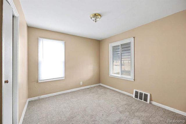 21768 Gascony Avenue, Eastpointe, MI 48021