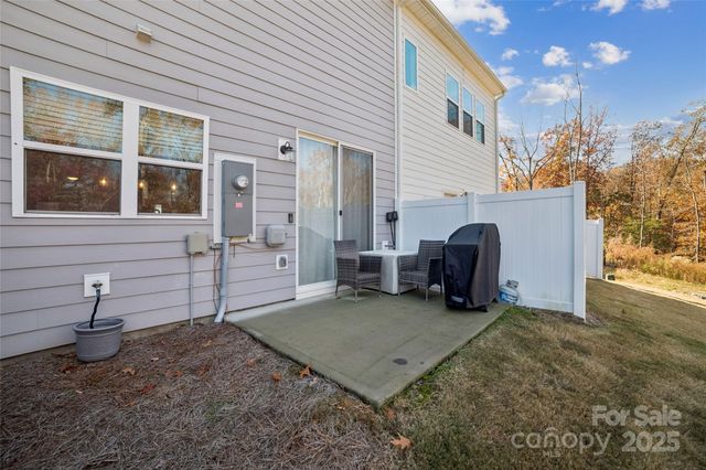 1103 Grays Mill Road, Charlotte, NC 28215