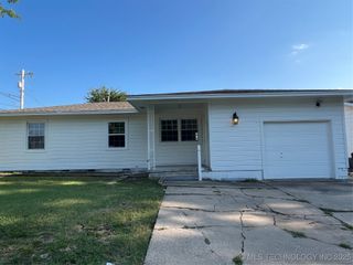 701 W Lansing Street, Broken Arrow, OK 74012