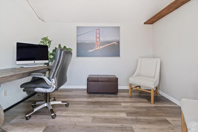 5959 Bodega Ave, Petaluma, CA 94952