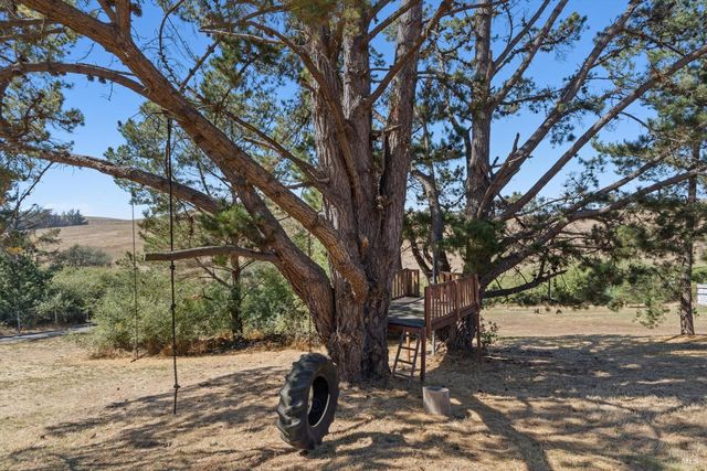 5959 Bodega Ave, Petaluma, CA 94952