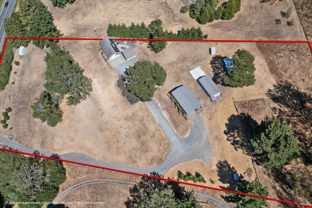 5959 Bodega Ave, Petaluma, CA 94952