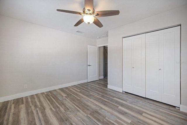 2513 MINEOLA WAY, Sarasota, FL 34239