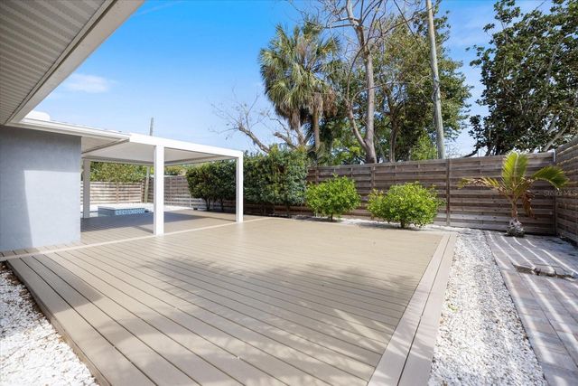 2513 MINEOLA WAY, Sarasota, FL 34239