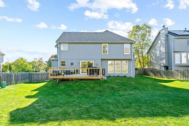 8234 NE 97th Terrace, Kansas City, MO 64157