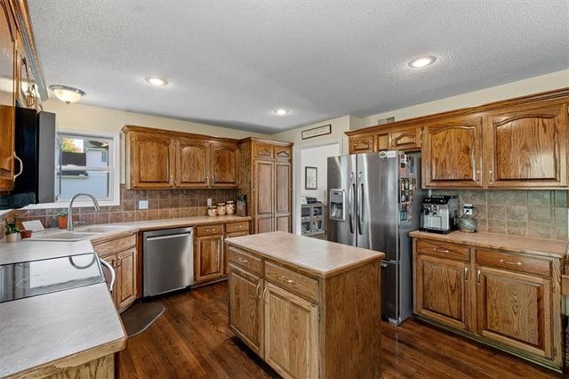 8234 NE 97th Terrace, Kansas City, MO 64157