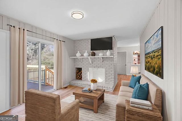 6541 Debbie Sue Lane, Morrow, GA 30260