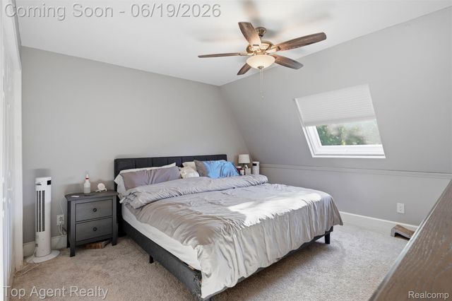 42374 Lochmoor Street, Clinton Charter Township, MI 48038