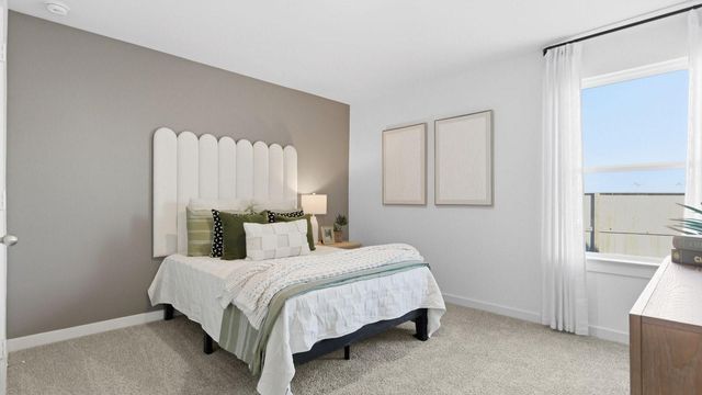 3229 Bolt Rope Drive, Texas City, TX 77539