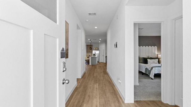 3229 Bolt Rope Drive, Texas City, TX 77539