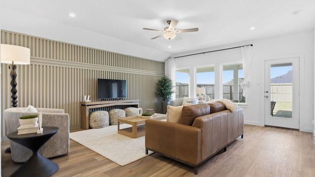 3229 Bolt Rope Drive, Texas City, TX 77539