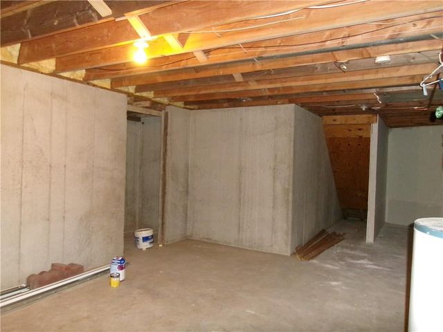 93 E BEULAH Street, Garden City, MO 64747