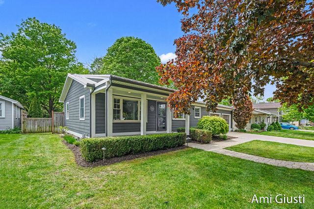 7232 Thornapple River Drive SE, Ada, MI 49301
