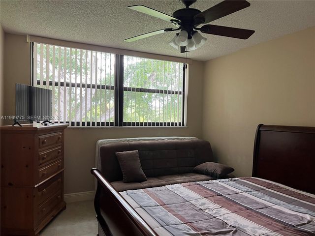 16500 Golf Club Rd 309, Weston, FL 33326