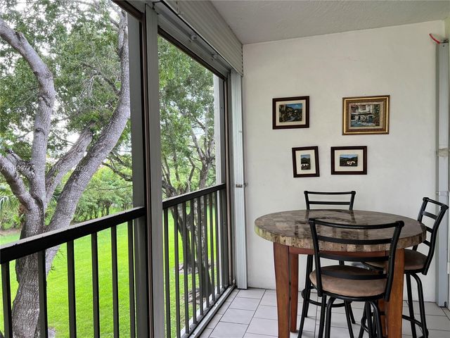 16500 Golf Club Rd 309, Weston, FL 33326