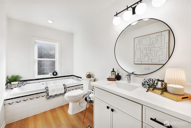 3027 NE 91st Street, Seattle, WA 98115