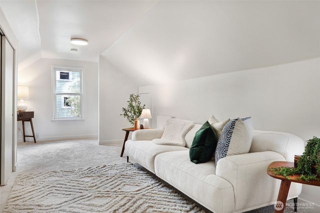 3027 NE 91st Street, Seattle, WA 98115